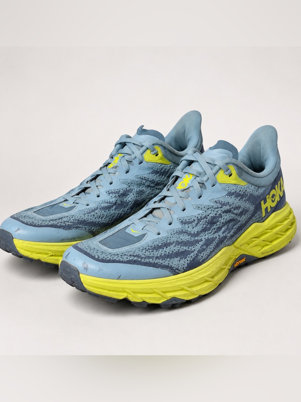 HOKA Speedgoat 5 Men’s Size 13 Trail Running Shoes Vibram Megagrip Blue